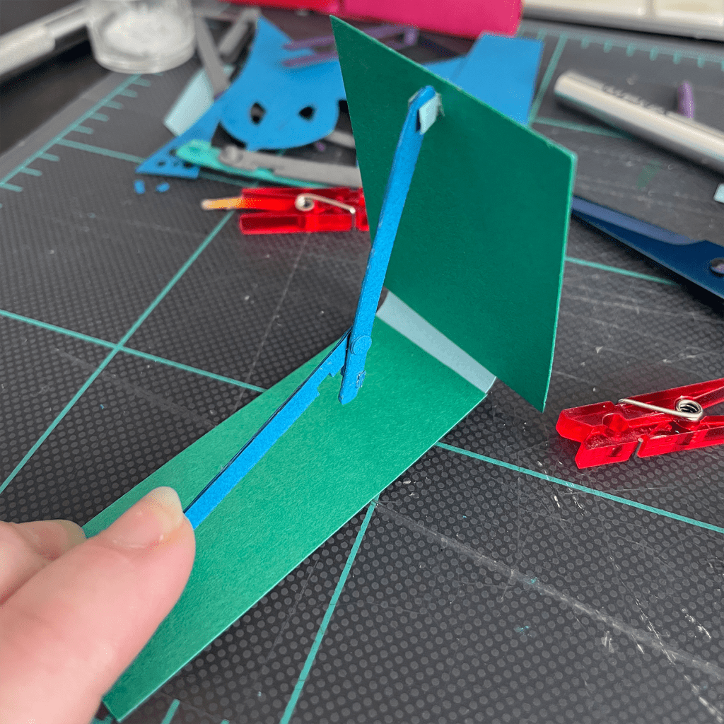 One of the test hinges